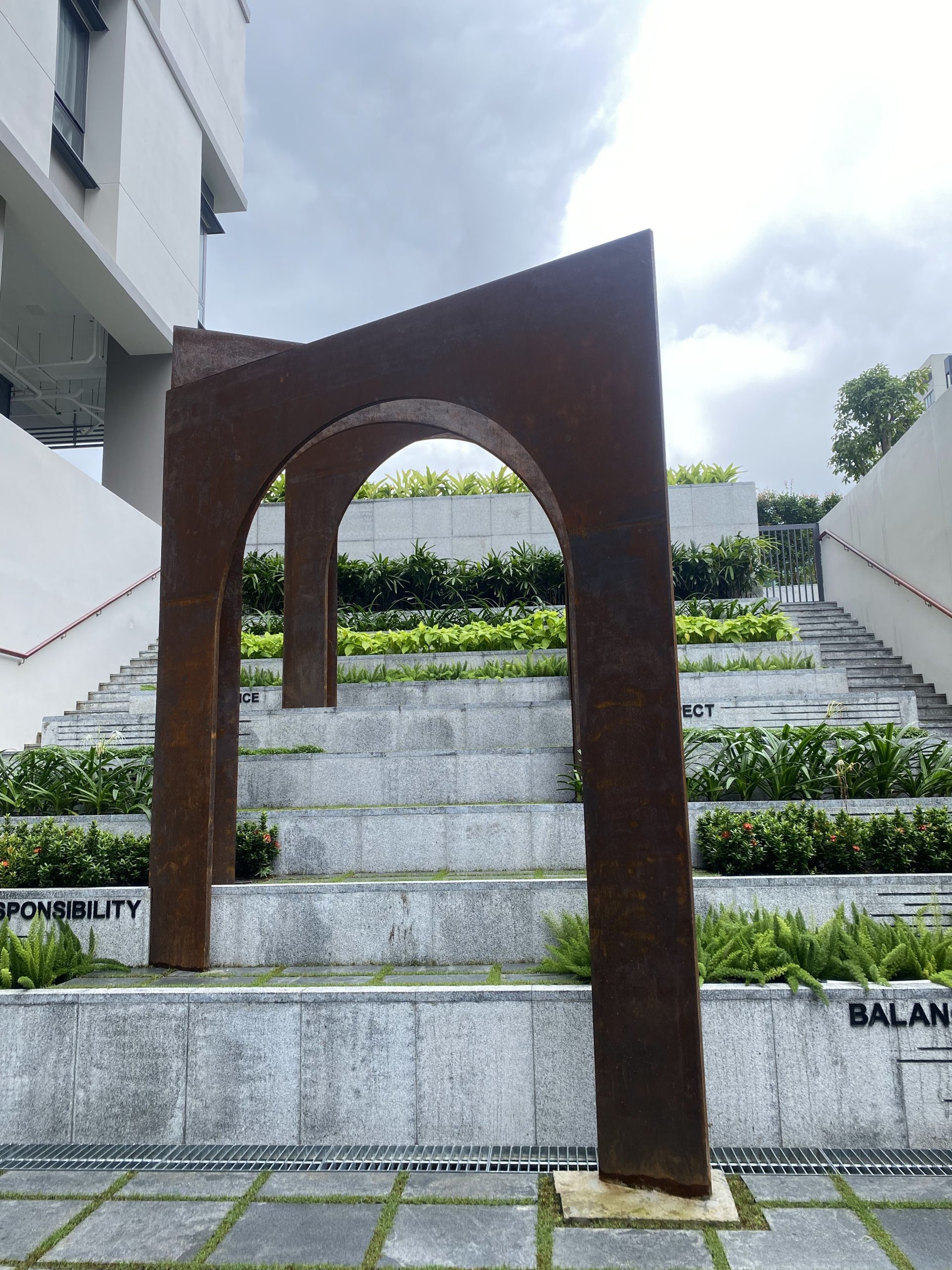Crown – Bà rịa